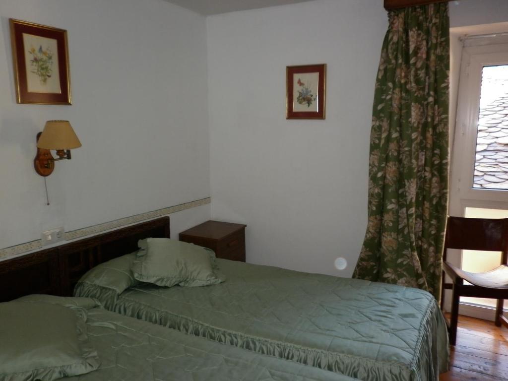 Fonda Cerdanya Hotel Puigcerda Room photo